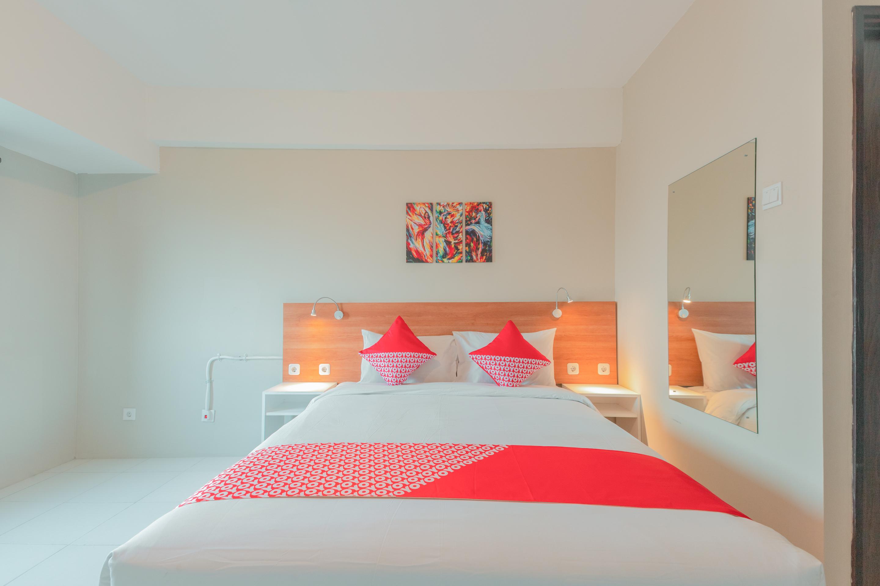 Flagship 750 Mont Blanc Hotel Bekasi Kültér fotó