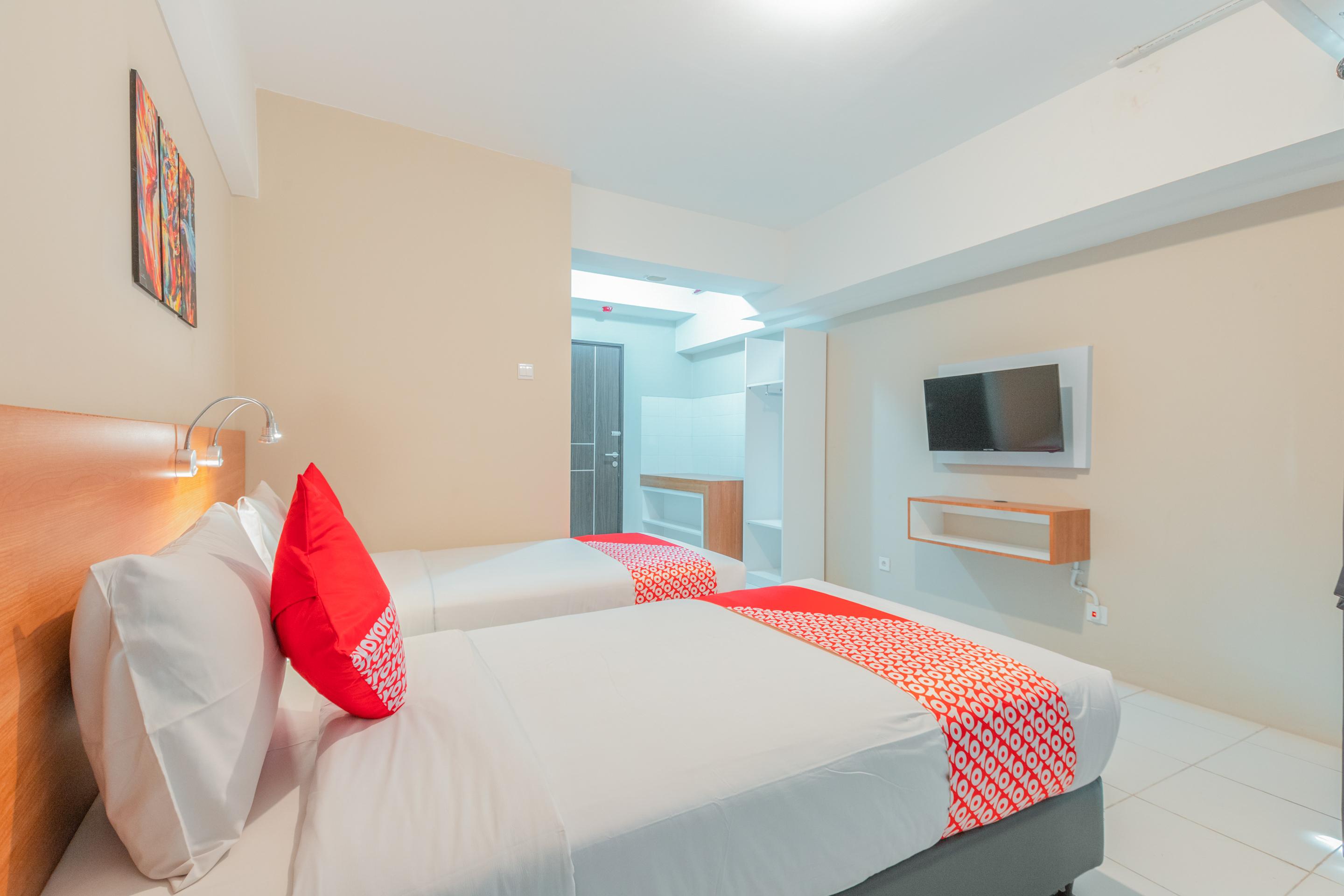 Flagship 750 Mont Blanc Hotel Bekasi Kültér fotó