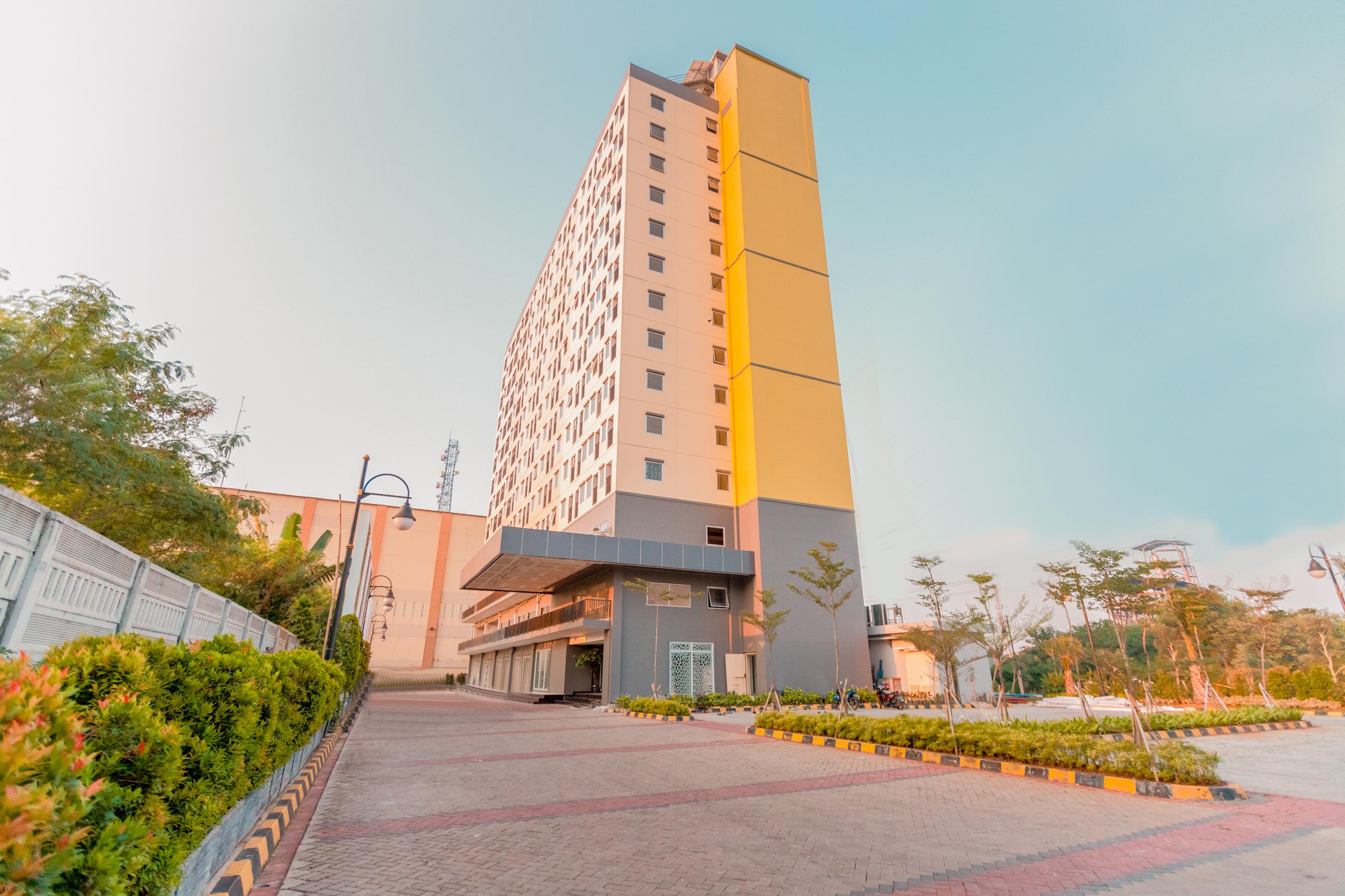 Flagship 750 Mont Blanc Hotel Bekasi Kültér fotó