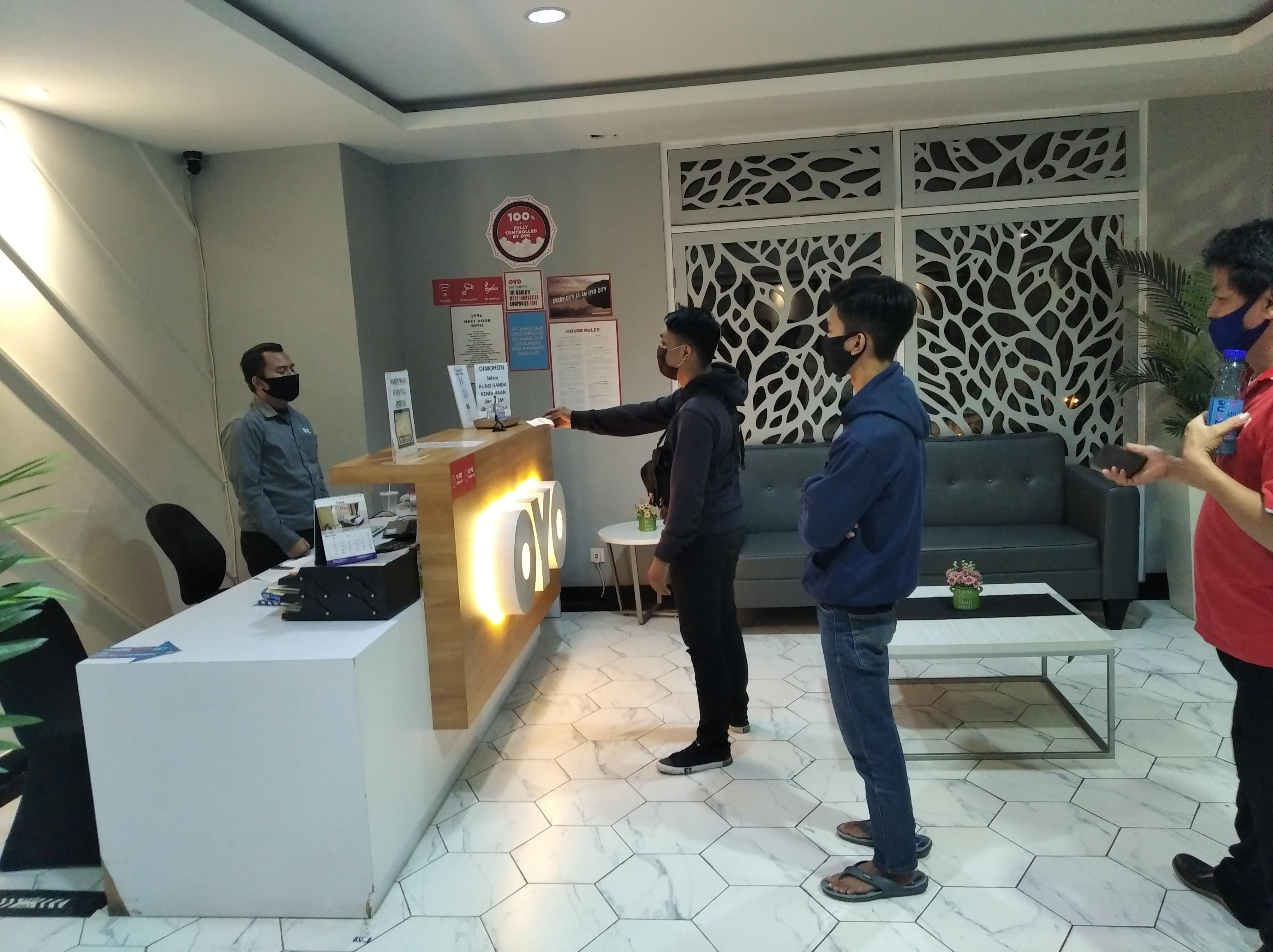 Flagship 750 Mont Blanc Hotel Bekasi Kültér fotó
